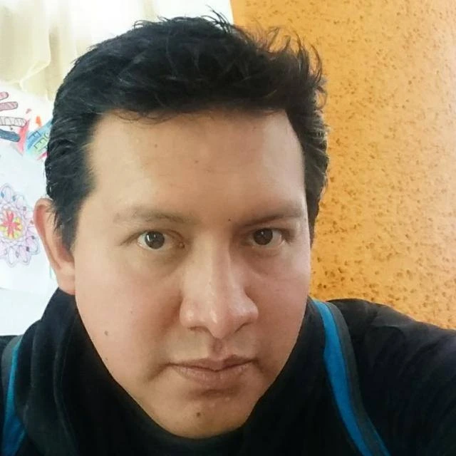 Emmanuel Cruz